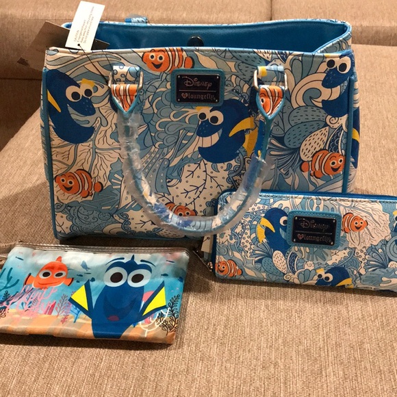 Disney Handbags - Disney loungefly Dory and Nemo purse with wallet